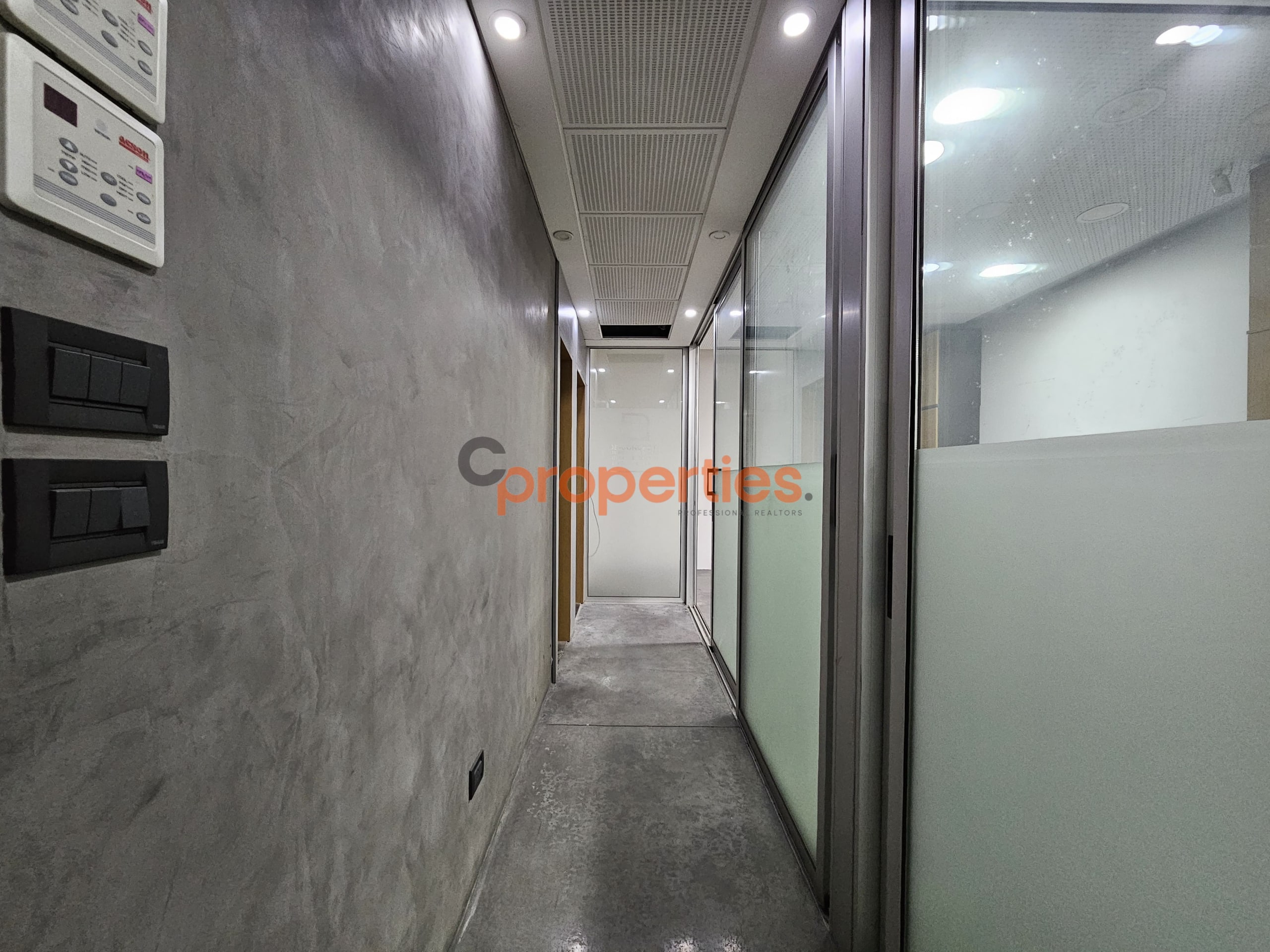 3132c879-dc21-4c62-b42d-f27a25d43967