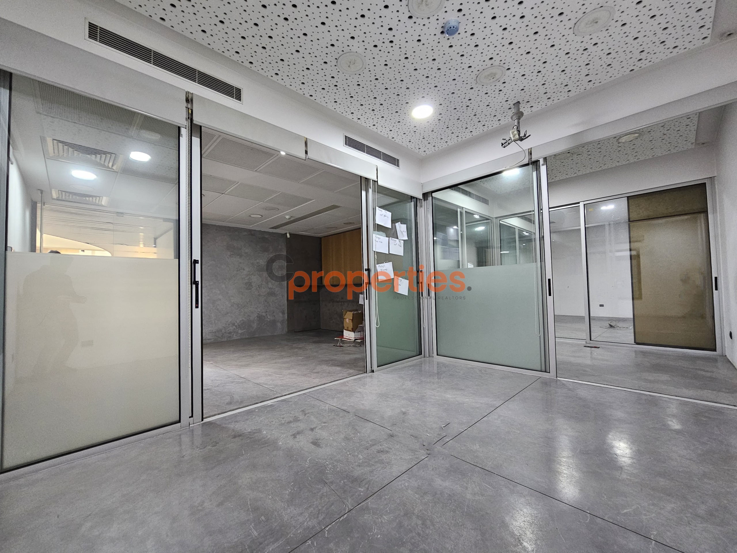 b1e6a277-c243-4094-9c56-63d34e9b335f