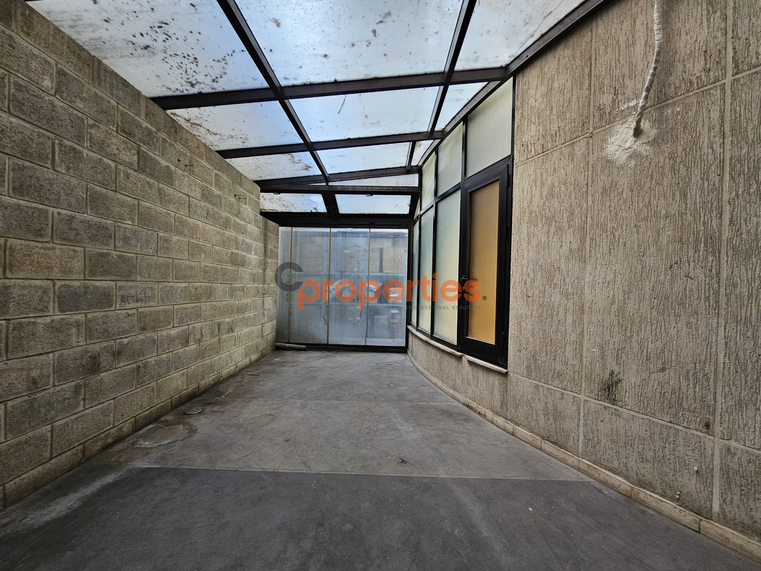 f6a98491-dfb8-4826-8559-5f56272b2310