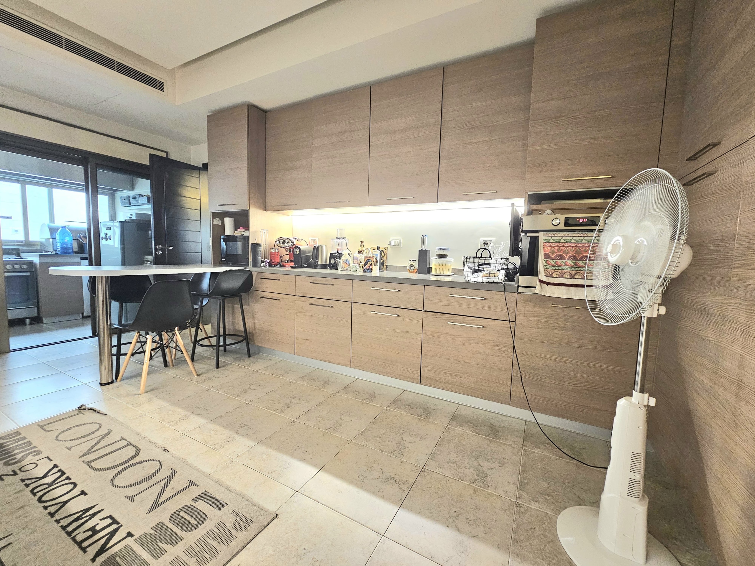 c494dfa6-4ef0-4a34-973b-f2e4e11960b5