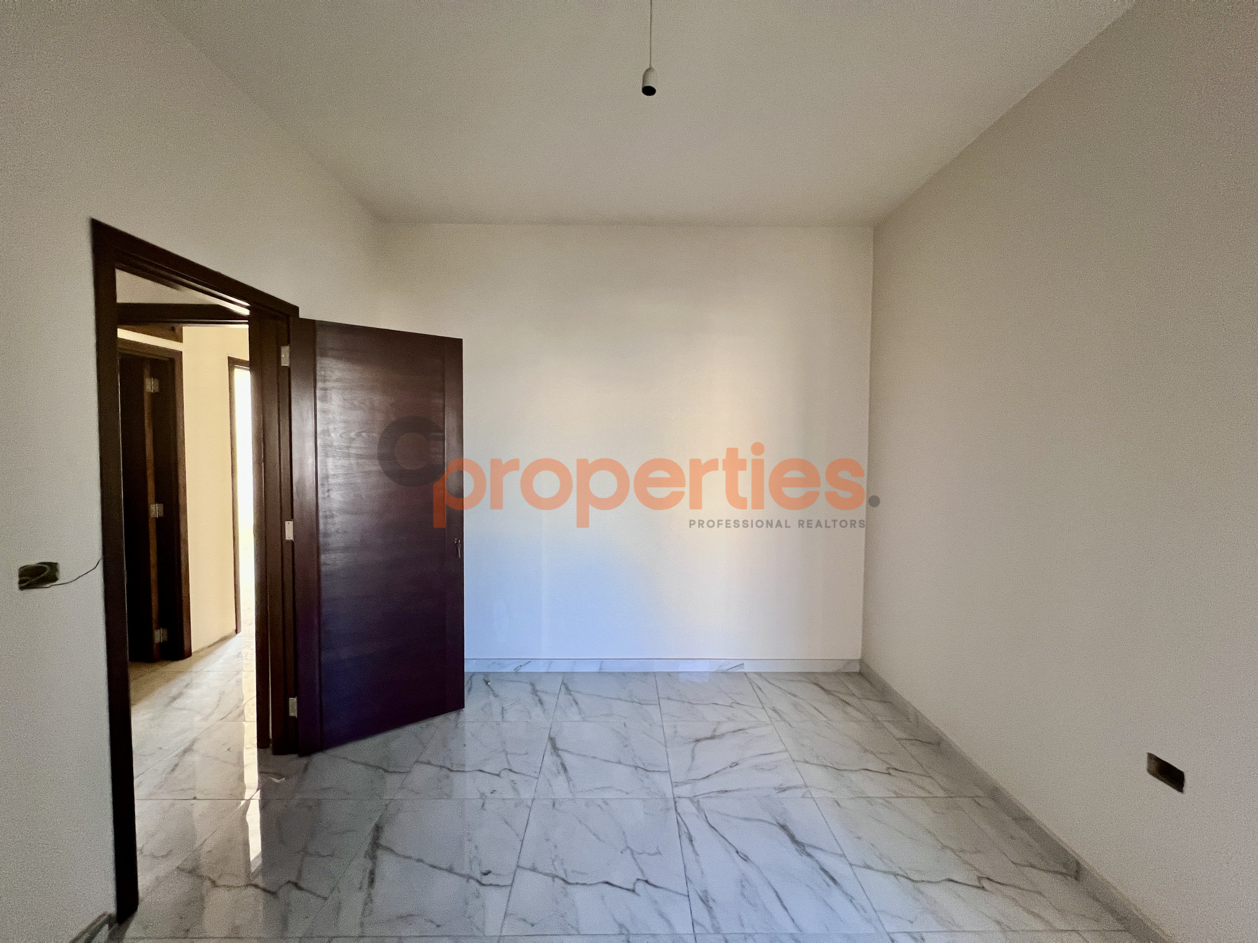 09914BD7-5BB3-4F57-8E89-271AA5D85556_1_201_a