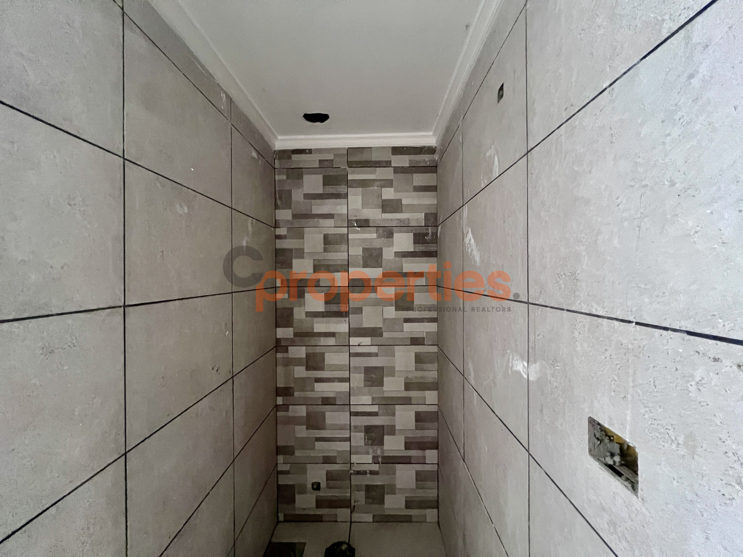 FA4DA4E2-324F-4EA8-8A09-D86C296A8EAD_1_201_a