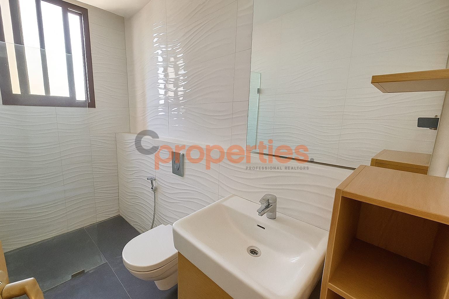 WhatsApp Image 2025-11-07 at 11.06.55