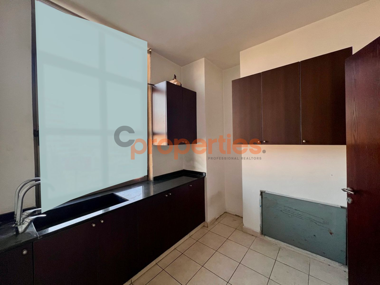 WhatsApp Image 2025-12-03 at 22.08.34