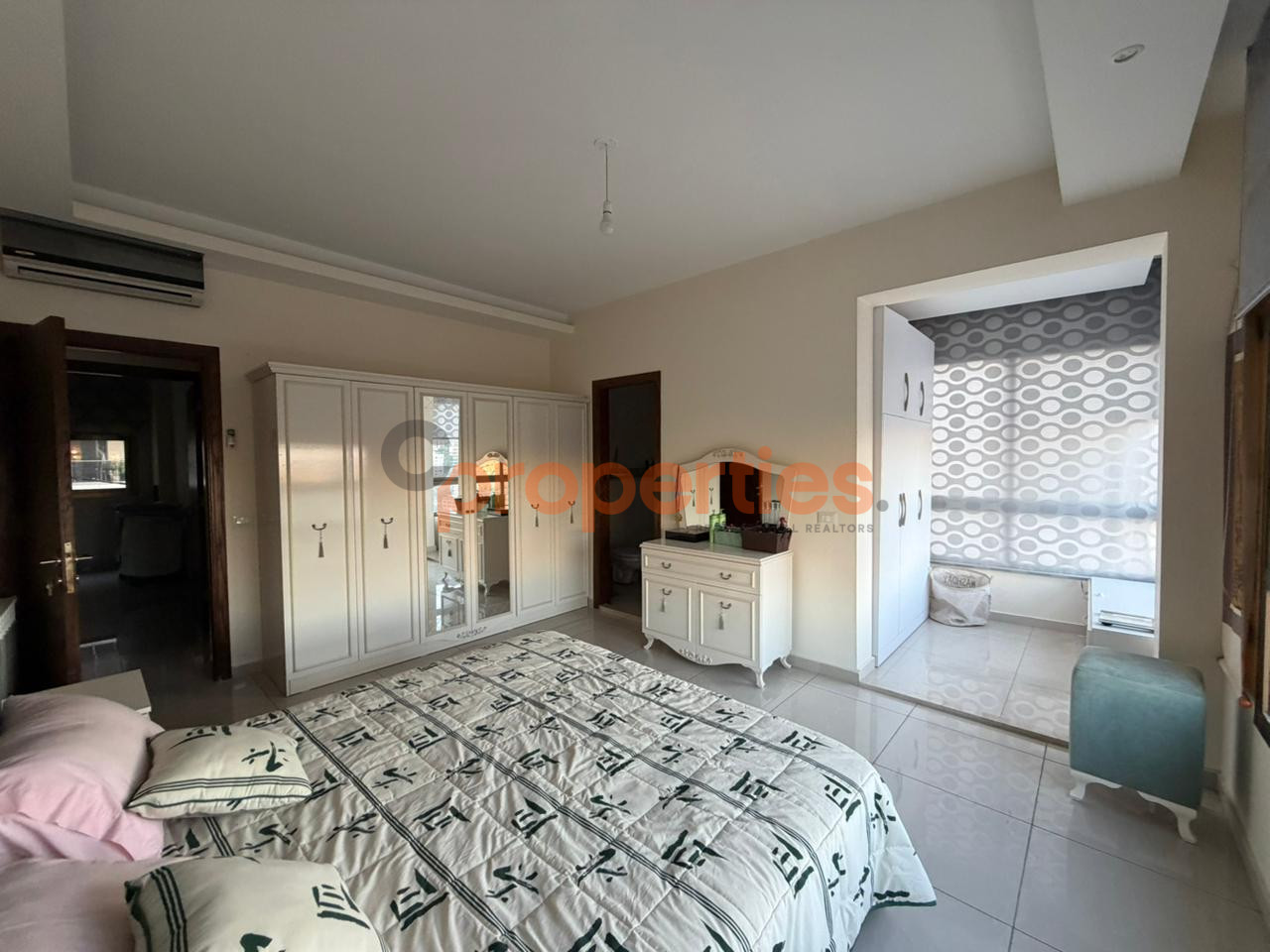 WhatsApp Image 2025-12-05 at 4.41.48 PM